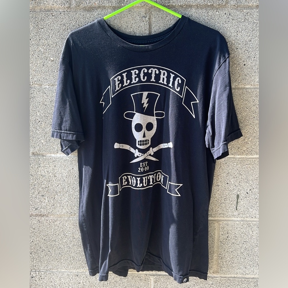 MENS X-LARGE “ELECTRIC EVOLUTION” BLACK SHORT SLEEVE T-SHIRT